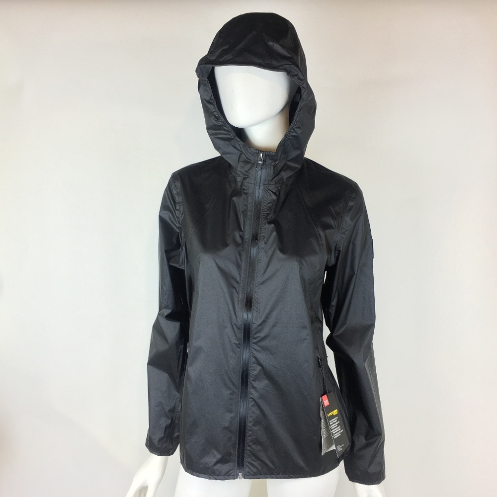 Under‎ Armour Storm Proof Jacket Black Fitted S